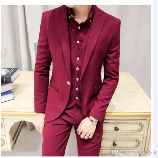 handsome one button groomsmen peak lapel groom tuxedos men suits wedding/prom/dinner man blazer(jacket+pants+tie+vest) 639, Black;gray
handsome one button groomsmen peak lapel groom tuxedos men suits wedding/prom/dinner man blazer(jacket+pants+tie+vest) 639, Black;gray