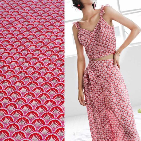 100x145cm geometric fan fish scale pattern polyester shiny chiffon fabric for woman girl dresses blouse sewing, Black;white
100x145cm geometric fan fish scale pattern polyester shiny chiffon fabric for woman girl dresses blouse sewing, Black;white