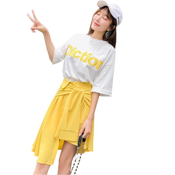 bllocue 2019 summer women 2 piece sets girl's letters pattern loose short sleeve t-shirt+lace-up belt irregular skirt 2pcs cloth, White
bllocue 2019 summer women 2 piece sets girl's letters pattern loose short sleeve t-shirt+lace-up belt irregular skirt 2pcs cloth, White