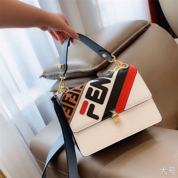 designer luxury handbags purses womens handbags crossbody bag ladies tote clutch shoulder bags female purse fashion wallet backpack with box
designer luxury handbags purses womens handbags crossbody bag ladies tote clutch shoulder bags female purse fashion wallet backpack with box