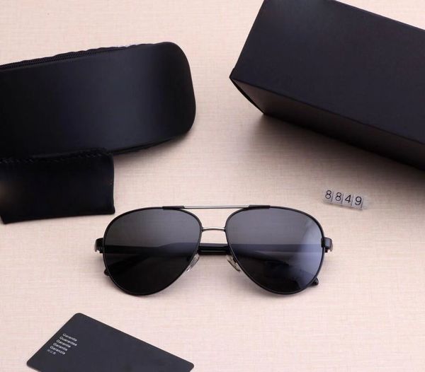 luxury-new luxury sunglasses round shape fashion vintage summer style women brand designer come with case, White;black
luxury-new luxury sunglasses round shape fashion vintage summer style women brand designer come with case, White;black