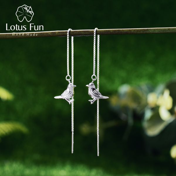 лотос fun real 925 sterling silver natural оригинальный ручной fine jewelry интересный cute bird падение серьги для женщин brincos cj191128, Golden
лотос fun real 925 sterling silver natural оригинальный ручной fine jewelry интересный cute bird падение серьги для женщин brincos cj191128, Golden