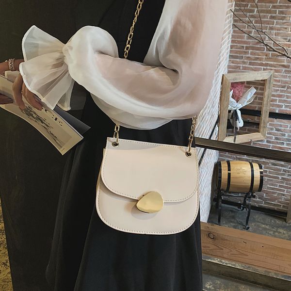 luxury handbags women bags designer women wild messenger bag fashion one-shoulder small square bag tas wanita 7.157
luxury handbags women bags designer women wild messenger bag fashion one-shoulder small square bag tas wanita 7.157