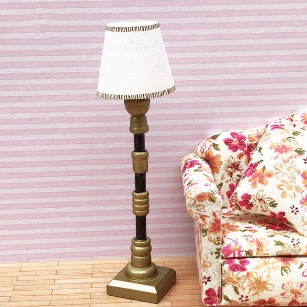 1:12 dollhouse miniature furniture 2 pieces white lampshade floor lamp light model (just a decor not led
1:12 dollhouse miniature furniture 2 pieces white lampshade floor lamp light model (just a decor not led