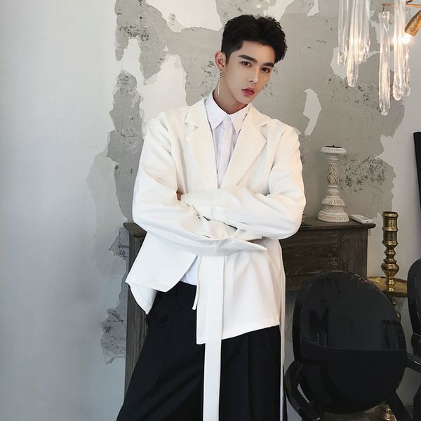 spring and autumn designer new trends men's chiffon minimalist wind asymmetric casual small suit short jacket., White;black
spring and autumn designer new trends men's chiffon minimalist wind asymmetric casual small suit short jacket., White;black