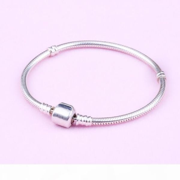 2018 new fashion silver bracelets genuine 925 sterling silver charms bracelets with clear cz snake chain diy jewelry, Black
2018 new fashion silver bracelets genuine 925 sterling silver charms bracelets with clear cz snake chain diy jewelry, Black
