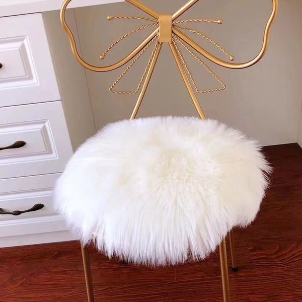 35/40cm soft artificial wool sheepskin cushion chair bedroom mat artificial wool rug warm hairy carpet seat area rugs
35/40cm soft artificial wool sheepskin cushion chair bedroom mat artificial wool rug warm hairy carpet seat area rugs