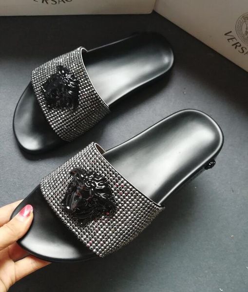 2019 men's and women's fashion casual slippers boys and girlsflowered printed flowered sandals men's and women's general, Black
2019 men's and women's fashion casual slippers boys and girlsflowered printed flowered sandals men's and women's general, Black