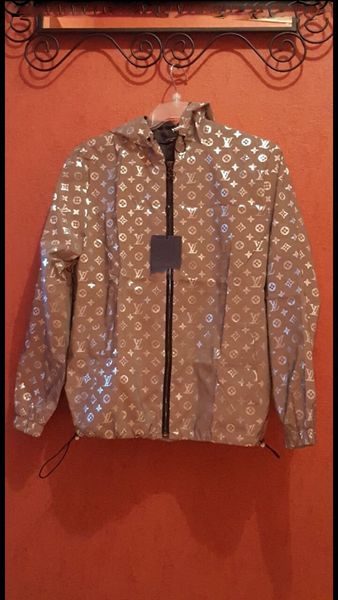 mens luxury designer jackets long sleeve windbreaker windrunner men zipper waterproof jacket face north hoodie coats clothes reflective, Black;brown
mens luxury designer jackets long sleeve windbreaker windrunner men zipper waterproof jacket face north hoodie coats clothes reflective, Black;brown