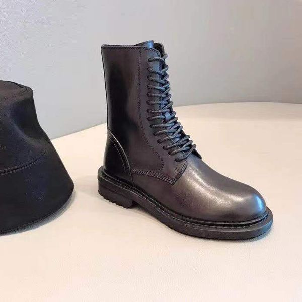 2020 designer luxury socks shoes speed trainer ladies casual new fashion ladies boots runners sports shoes 35-41 05, Black
2020 designer luxury socks shoes speed trainer ladies casual new fashion ladies boots runners sports shoes 35-41 05, Black