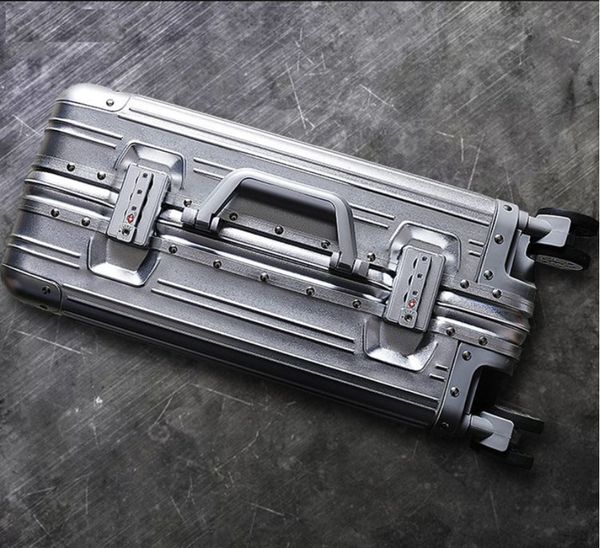 customized multi color all aluminum magnesium alloy pull rod aluminum frame trunk boarding luggage multifunctional toolbox
customized multi color all aluminum magnesium alloy pull rod aluminum frame trunk boarding luggage multifunctional toolbox