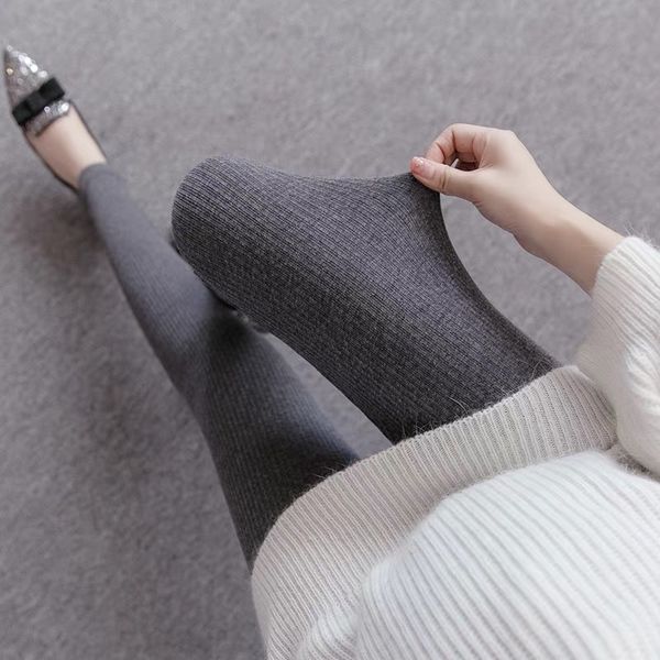 winter maternity leggings warm trousers plus velvet clothes pregnancy pants for pregnant women thickened leggings clothing pants, White
winter maternity leggings warm trousers plus velvet clothes pregnancy pants for pregnant women thickened leggings clothing pants, White
