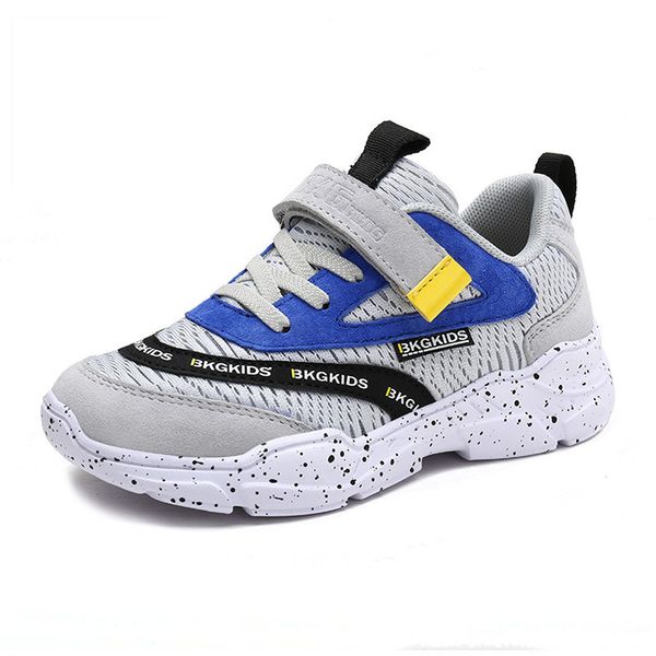 light casual children shoes fashion breathable flying weaving kids shoes soft non-slip wear resistant boys sneakers size 26-39, Black;red
light casual children shoes fashion breathable flying weaving kids shoes soft non-slip wear resistant boys sneakers size 26-39, Black;red