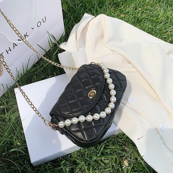quilted pearl chain pu leather solid color crossbody bags for women 2020 fashion small shoulder bag female handbags and purses
quilted pearl chain pu leather solid color crossbody bags for women 2020 fashion small shoulder bag female handbags and purses