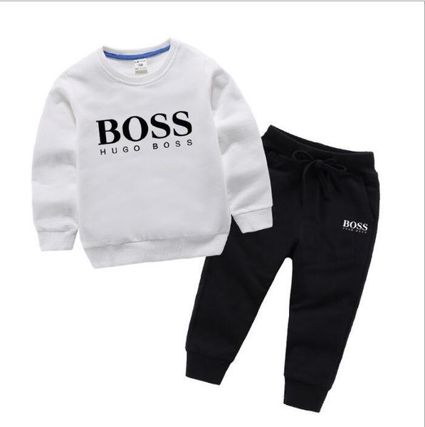 2019 новый классический luxury designer baby футболка куртка брюки two-piec 1-4 лет олде костюм детская мода детская 2 шт. хлопок одежда ком, White
2019 новый классический luxury designer baby футболка куртка брюки two-piec 1-4 лет олде костюм детская мода детская 2 шт. хлопок одежда ком, White