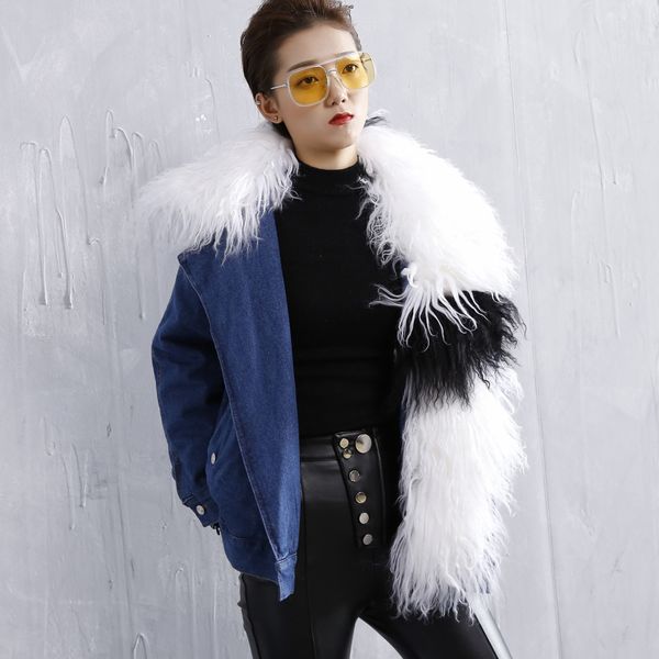 european station 2018 autumn and winter new beach wool large fur collar large lapel irregular ladies denim jacket, Black;white
european station 2018 autumn and winter new beach wool large fur collar large lapel irregular ladies denim jacket, Black;white