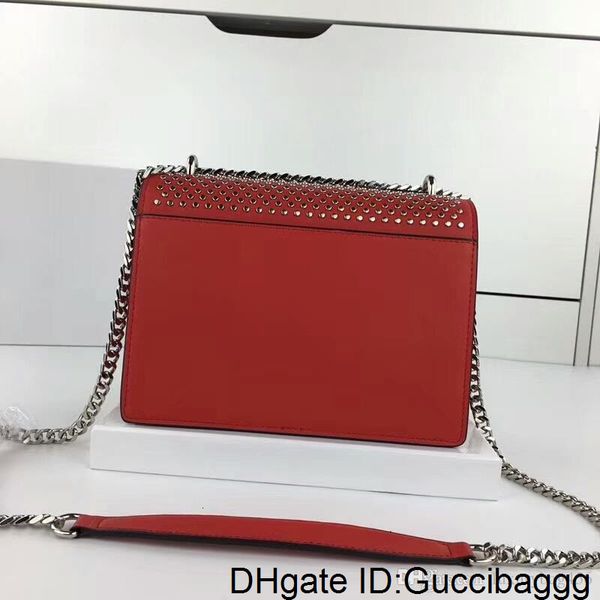 new designer bag female fashion famous clutch bag classic style large area rivet decoration ladies shoulder bag size 22*16*8cm
new designer bag female fashion famous clutch bag classic style large area rivet decoration ladies shoulder bag size 22*16*8cm