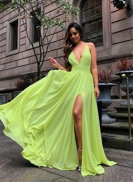 long chiffon green evening dresses with slit robe de soiree criss-cross back a-line party gowns custom made, Black;red
long chiffon green evening dresses with slit robe de soiree criss-cross back a-line party gowns custom made, Black;red