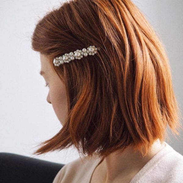 european and american style show simple temperament handmade beaded pearl flower hairpin retro court word clip bangs clip, Golden;white
european and american style show simple temperament handmade beaded pearl flower hairpin retro court word clip bangs clip, Golden;white