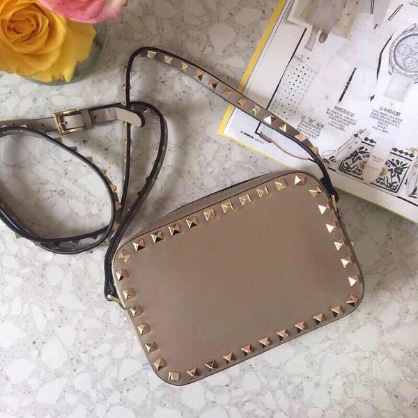 new fashion handbag shoulderbag lady bag gold rivet valentine's day bags camera bag clutch small box blank nude red wine brown colors
new fashion handbag shoulderbag lady bag gold rivet valentine's day bags camera bag clutch small box blank nude red wine brown colors