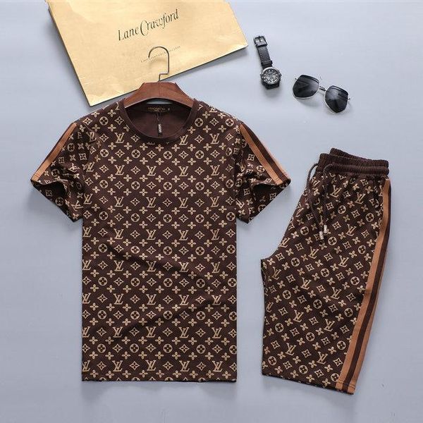 2020 luxury mens short tracksuit designer casual tracksuits brand letters print embroidery solid color t-shirt medusa mens sportswear, Gray
2020 luxury mens short tracksuit designer casual tracksuits brand letters print embroidery solid color t-shirt medusa mens sportswear, Gray
