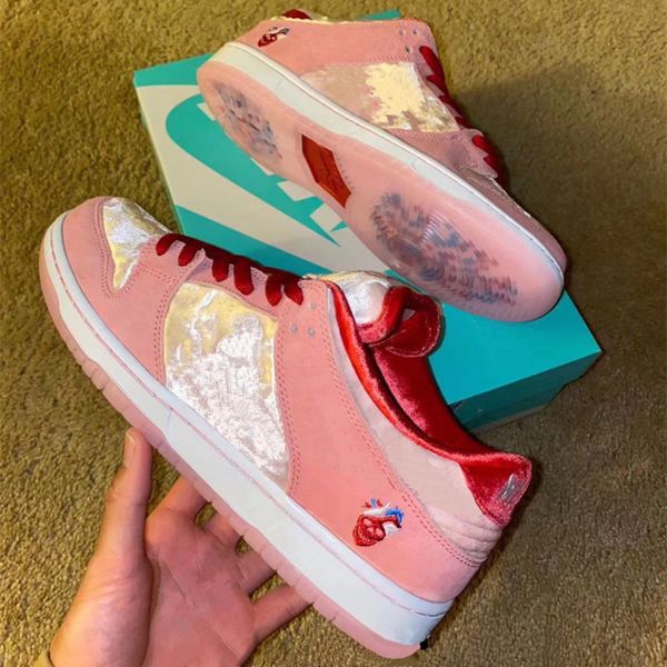 новое прибытие стрейнджлав х sb dunk low dunks away кроссовки pink валентина день вскользь mens тренеров конструктора женщин спорт кроссовки
новое прибытие стрейнджлав х sb dunk low dunks away кроссовки pink валентина день вскользь mens тренеров конструктора женщин спорт кроссовки