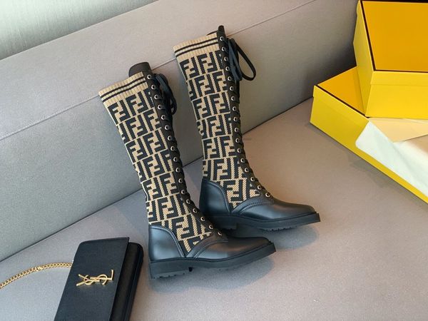 new style high-end luxury ladies martin boots mid boots fashion design brand classic pattern winter women's boots platform heel 5.5cm n, Black
new style high-end luxury ladies martin boots mid boots fashion design brand classic pattern winter women's boots platform heel 5.5cm n, Black