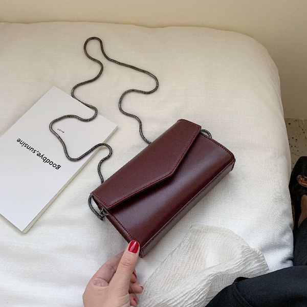 2019 texture small bag fashion solid color western style messenger chain package korean summer single shoulder small square package
2019 texture small bag fashion solid color western style messenger chain package korean summer single shoulder small square package
