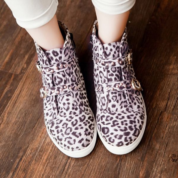 shoes woman belt buckle cotton boots side zip leopard pattern bare boots round toe women plus size invierno mujer 2019 9m2, Black
shoes woman belt buckle cotton boots side zip leopard pattern bare boots round toe women plus size invierno mujer 2019 9m2, Black