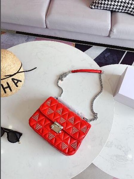 designer handbag 2019 new cross-body bag famous brand designer women's cowhide chain bag high-quality classic clamshell shoulder size
designer handbag 2019 new cross-body bag famous brand designer women's cowhide chain bag high-quality classic clamshell shoulder size
