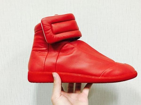 Maison Martin Margiela человек повседневная обувь будущее натуральная кожа мода Мужская обувь высокие топы красные днища человек плоские туфли человек Высокий Верх Sneak o1
Maison Martin Margiela человек повседневная обувь будущее натуральная кожа мода Мужская обувь высокие топы красные днища человек плоские туфли человек Высокий Верх Sneak o1
