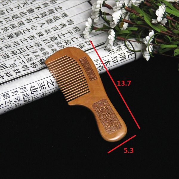 1 шт natural peach wood comb закрыть зубы антистатические head уход массаж волос деревянные инструменты аксессуары красота, Silver
1 шт natural peach wood comb закрыть зубы антистатические head уход массаж волос деревянные инструменты аксессуары красота, Silver