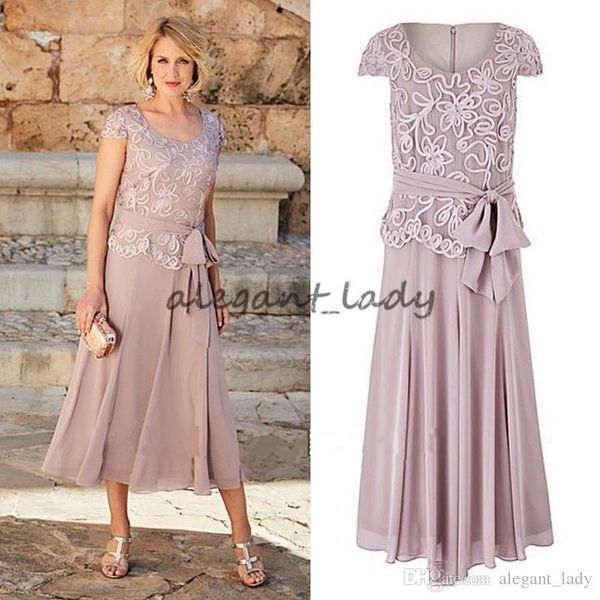 2020 a-line elegant mother of the bridal dresses jewel sleeveless appliqued lace bow sash prom dress ankle length custom made mothers dress, Black;red
2020 a-line elegant mother of the bridal dresses jewel sleeveless appliqued lace bow sash prom dress ankle length custom made mothers dress, Black;red