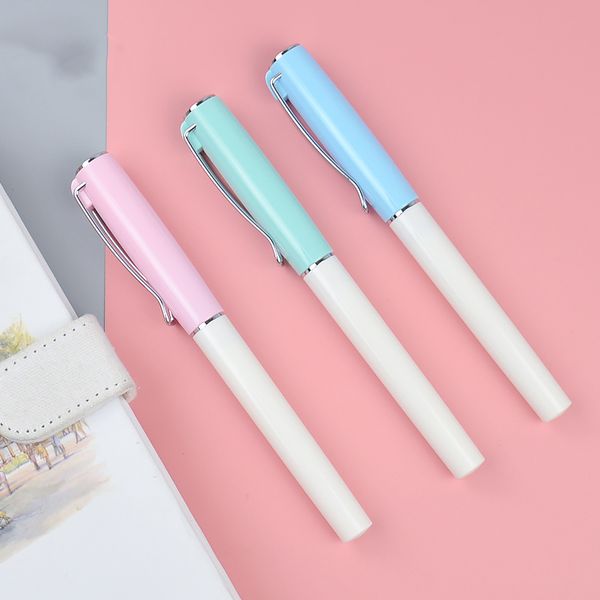 fountain pen office business and primary school students using plastic shell and it is portable 0.35-0.5mm writteen deli
fountain pen office business and primary school students using plastic shell and it is portable 0.35-0.5mm writteen deli
