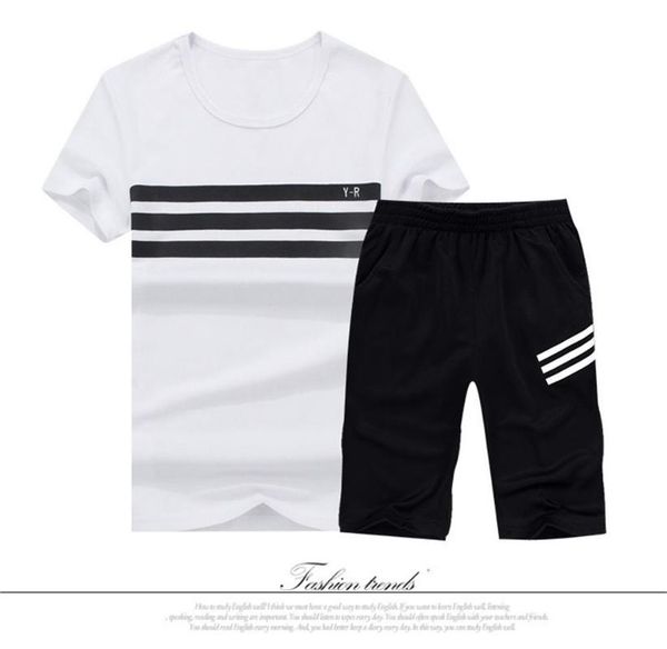 quick dry 2 pieces set brand casual man clothes summer men set fitness suit sports suits short sleeve t-shirt + jogging shorts, Black;blue
quick dry 2 pieces set brand casual man clothes summer men set fitness suit sports suits short sleeve t-shirt + jogging shorts, Black;blue