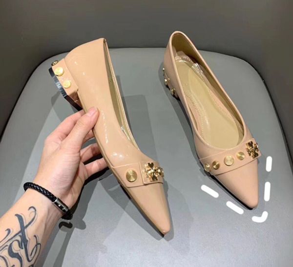brand designer luxury women shoes genuine leather rivets pointed 3cm 5cm high heels shoes shallow mouth lady party wedding fashion shoes, Black
brand designer luxury women shoes genuine leather rivets pointed 3cm 5cm high heels shoes shallow mouth lady party wedding fashion shoes, Black