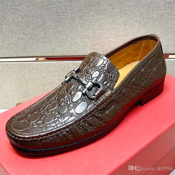 new highquality mens leather loafers, light shoes, casual driving shoes, mens boat shoes, cowhide embossed mens driving shoes with origi qwf, Black 
new highquality mens leather loafers, light shoes, casual driving shoes, mens boat shoes, cowhide embossed mens driving shoes with origi qwf, Black