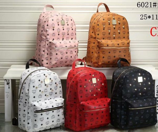 Mc 13 mcm fa hion de igner bag punk rivet backpack chool bag backpack tudent bag men travel tark backpack letter printed
Mc 13 mcm fa hion de igner bag punk rivet backpack chool bag backpack tudent bag men travel tark backpack letter printed