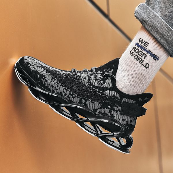 new arrival breath sports shoes man shoes men sneakers summer trainers spring running blade bottom big size 45 46
new arrival breath sports shoes man shoes men sneakers summer trainers spring running blade bottom big size 45 46