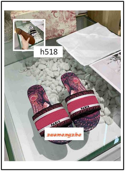 latest new lady leisure classic spring and summer stereo letter embroidery braids slippers stylish printed slippers size 36, Black
latest new lady leisure classic spring and summer stereo letter embroidery braids slippers stylish printed slippers size 36, Black