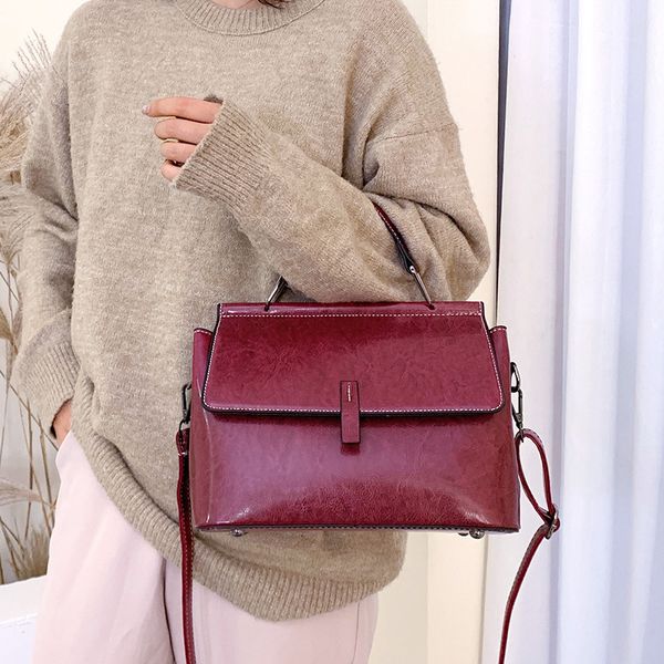 women bags vintage handbag casual tote female messenger bags luxury handbags crossbody 2020 fashion bag
women bags vintage handbag casual tote female messenger bags luxury handbags crossbody 2020 fashion bag