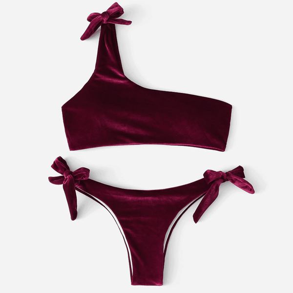 одно плечо velvet купальник стринги бикини set бразильский купальный костюм для женщин купальники женский купальный костюм май купальщицы би, White;black
одно плечо velvet купальник стринги бикини set бразильский купальный костюм для женщин купальники женский купальный костюм май купальщицы би, White;black