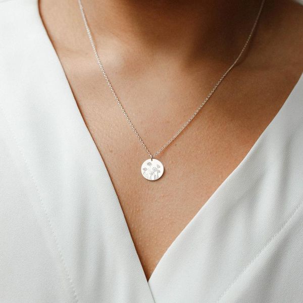 fashionflower necklace twelve month flower necklace round pendant birthday gift mother day gift women jewelry, Golden;silver
fashionflower necklace twelve month flower necklace round pendant birthday gift mother day gift women jewelry, Golden;silver
