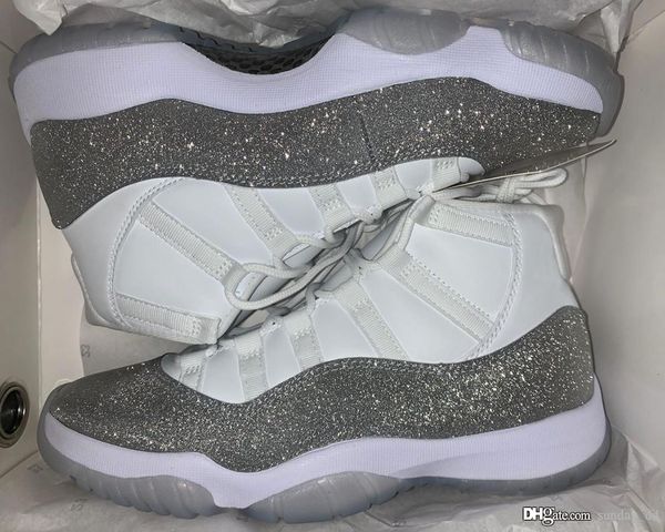 hot air top аутентичные 11 wmns metallic silver gray баскетбол обувь ретро мужчины женщины 11s спорт кроссовки ar0715-100 с коробкой
hot air top аутентичные 11 wmns metallic silver gray баскетбол обувь ретро мужчины женщины 11s спорт кроссовки ar0715-100 с коробкой