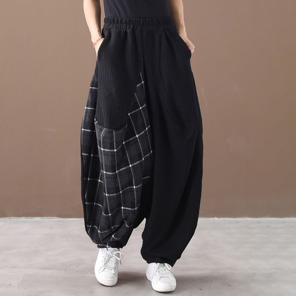 female new autumn and winter korean style plus size plaid stitching irregular knitted loose casual pants, Black;white
female new autumn and winter korean style plus size plaid stitching irregular knitted loose casual pants, Black;white