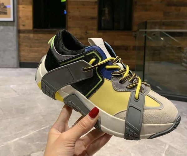 дизайнер роскошных мужчин и случайные кроссовки женские tpr дышащей сетки подкладка, воловьей кожи ног, Black
дизайнер роскошных мужчин и случайные кроссовки женские tpr дышащей сетки подкладка, воловьей кожи ног, Black