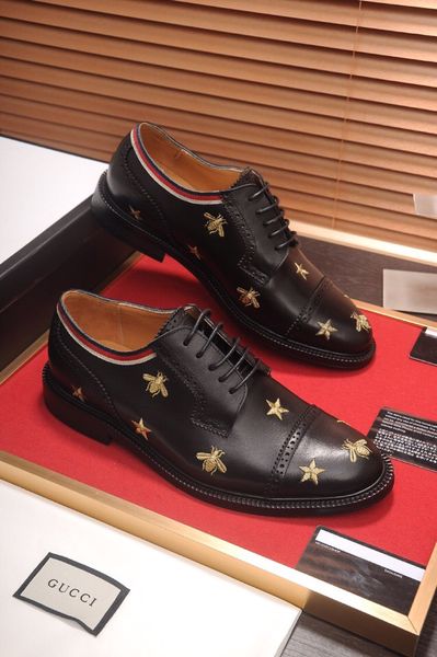 18ss designers business men's basic flat super fiber leather gentle wedding dress shoes brand formal wearing british big size, Black 
18ss designers business men's basic flat super fiber leather gentle wedding dress shoes brand formal wearing british big size, Black