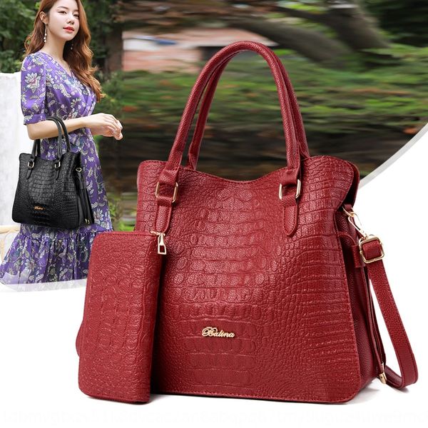 2019 one-shoulder s shoes pu shoulder hand handbag crocodile women hand bag, White
2019 one-shoulder s shoes pu shoulder hand handbag crocodile women hand bag, White