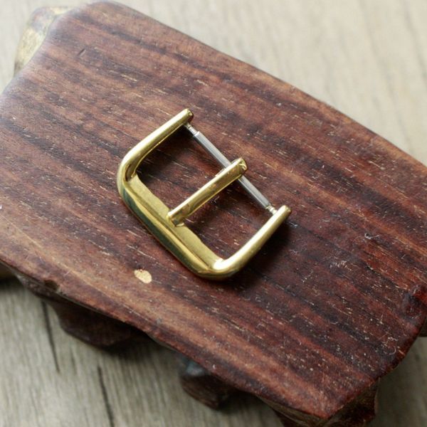 gospel2005 gold and silver size complete leather strap steel buckle belt buckle watch pin buckle stainless steel mat pin buc
gospel2005 gold and silver size complete leather strap steel buckle belt buckle watch pin buckle stainless steel mat pin buc