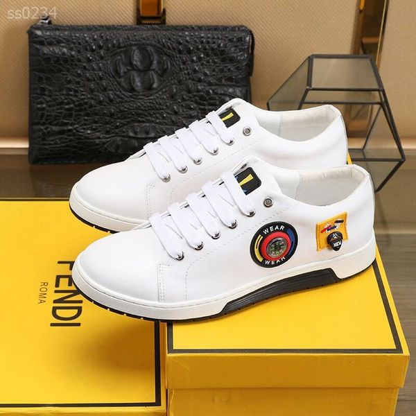 2020 quality leisure luxury women men's leather lace up platform oversized sole sneakers white british style black casual shoes with bo
2020 quality leisure luxury women men's leather lace up platform oversized sole sneakers white british style black casual shoes with bo